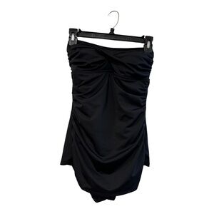 Women’s Jantzen Black Strapless Swimsuit in size 10